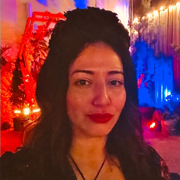 Meet your Posher, Luz esther - Picture 1 of 1